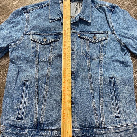 LEVIS Use Your Voice LGBTQ Rainbow Pride Denim Trucker Jacket Mens Size NEW - Picture 7 of 11